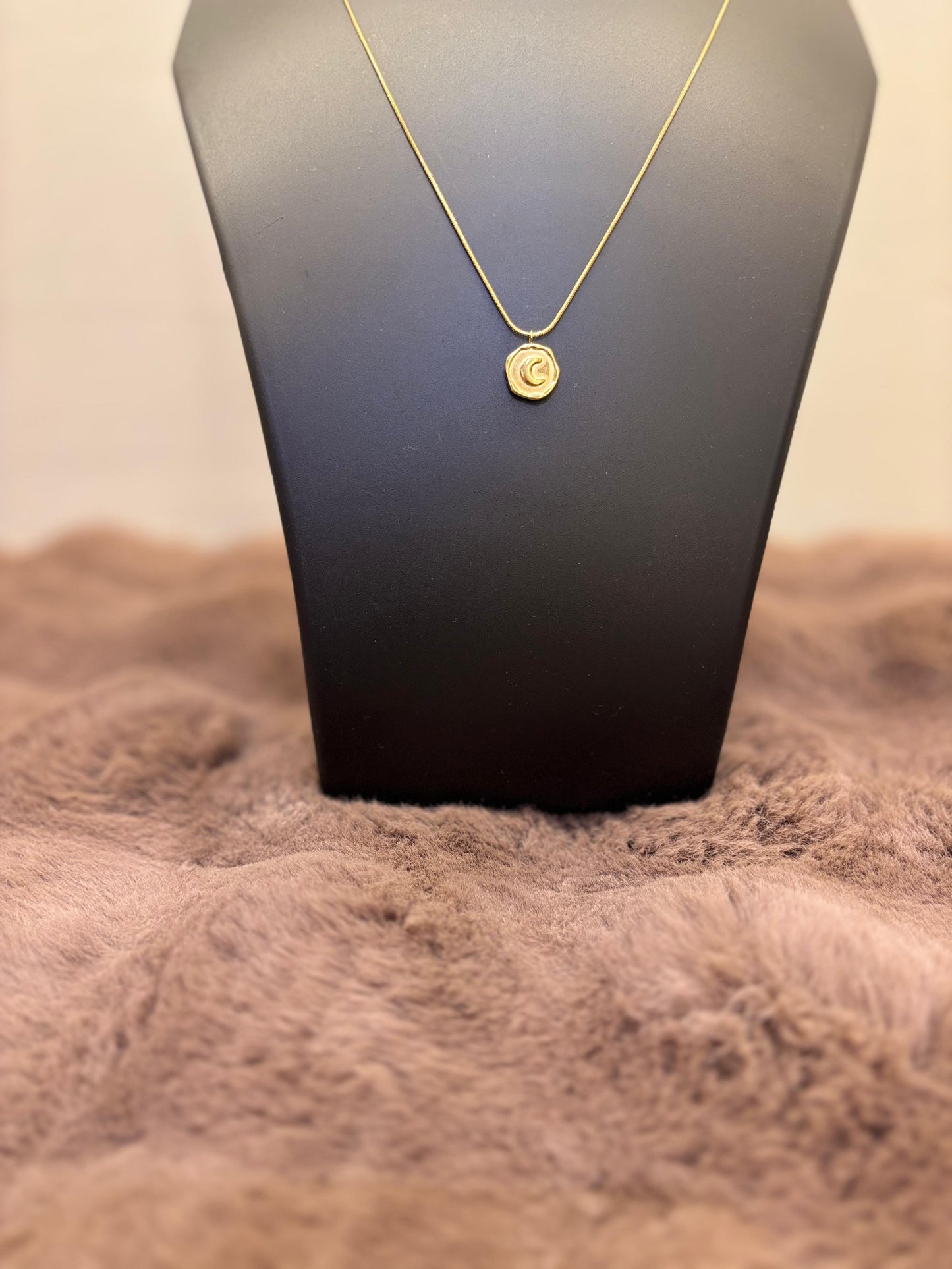 Noor Crescent Necklace