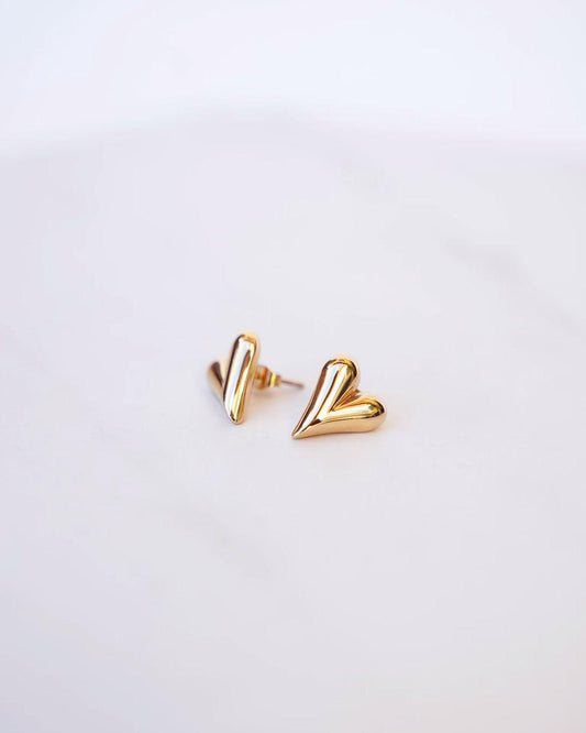 Golden Tilt Heart Studs 💫💘