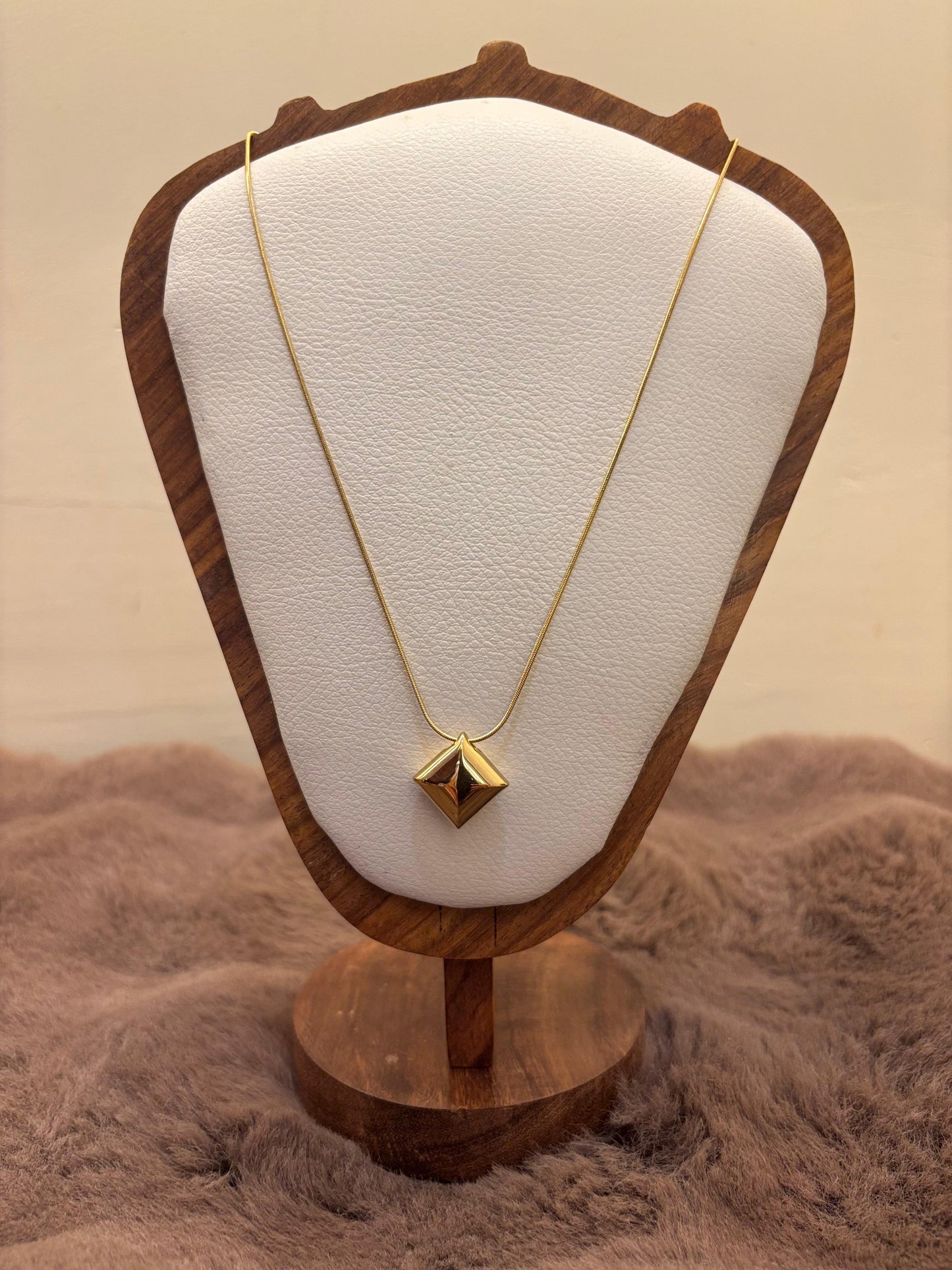 Soleil Pyramid Necklace