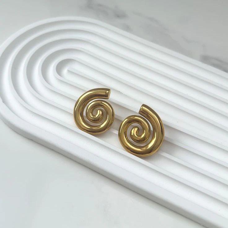 🌀 Gleya Spiral Loop Statement Studs 🌀