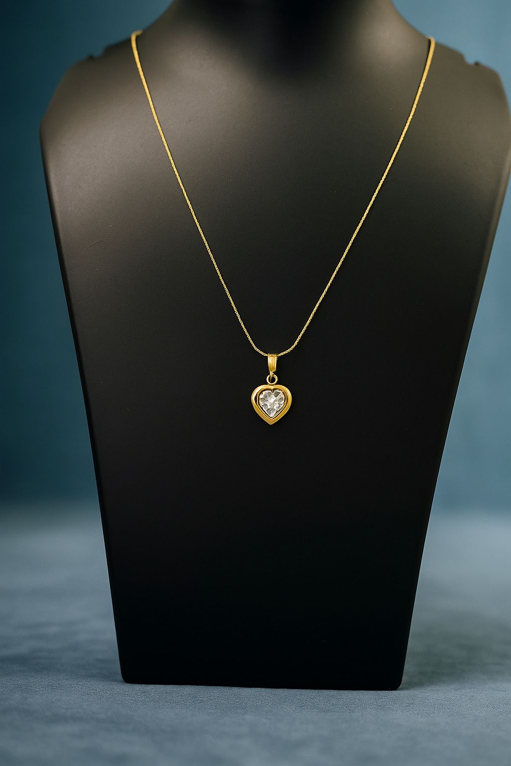 💖 Crystal Heart Pendant 💖